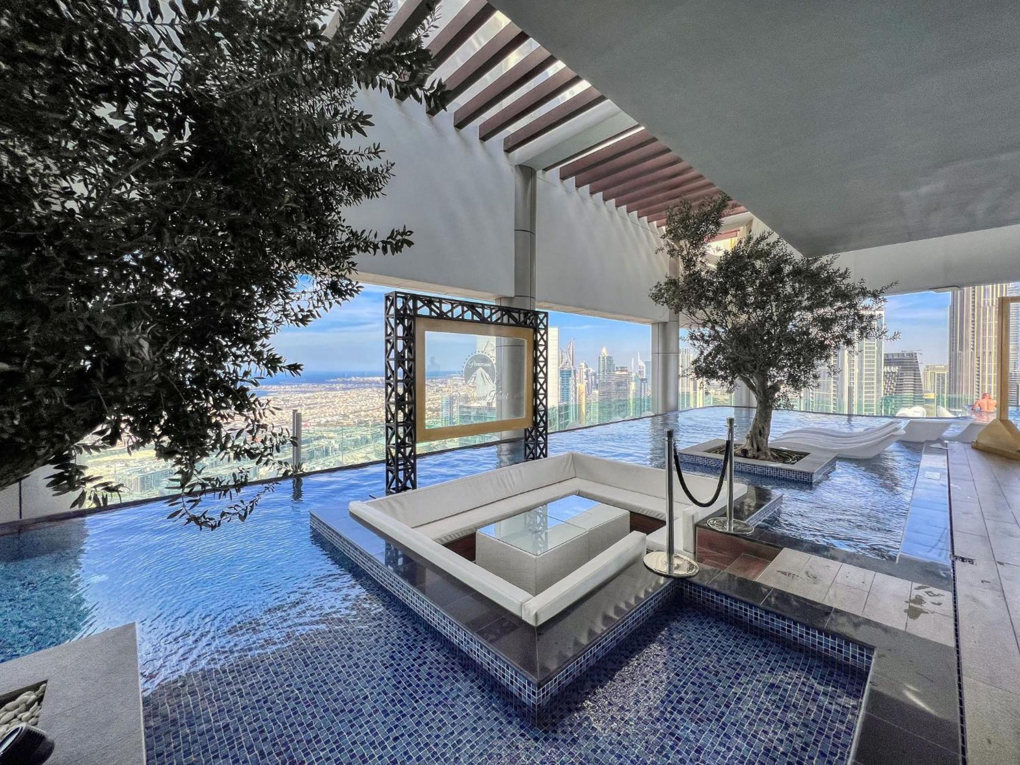 Infinity Pool & Burj Khalifa View L Luxe Paramount Ντουμπάι Εξωτερικό φωτογραφία