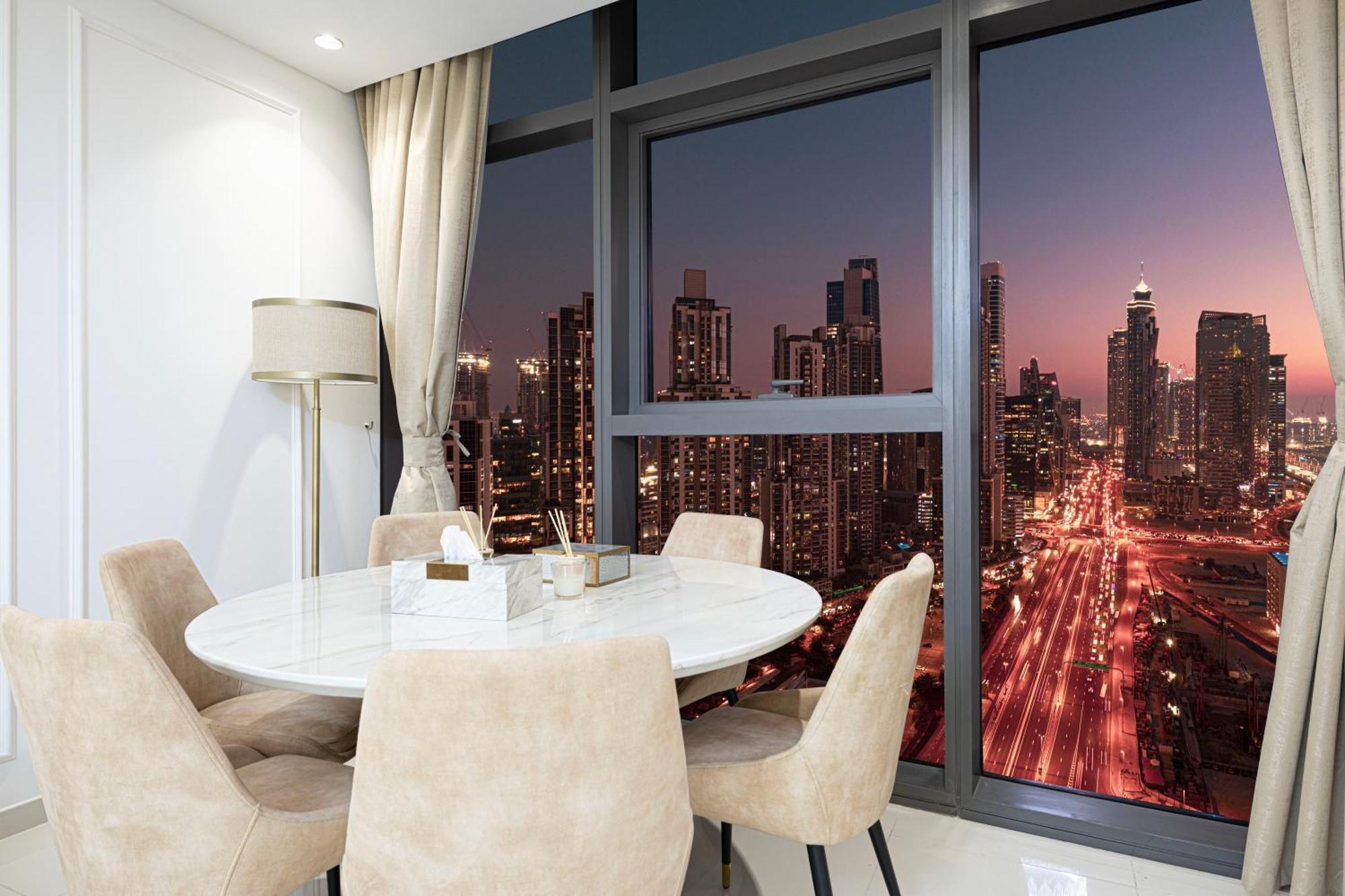 Infinity Pool & Burj Khalifa View L Luxe Paramount Ντουμπάι Εξωτερικό φωτογραφία